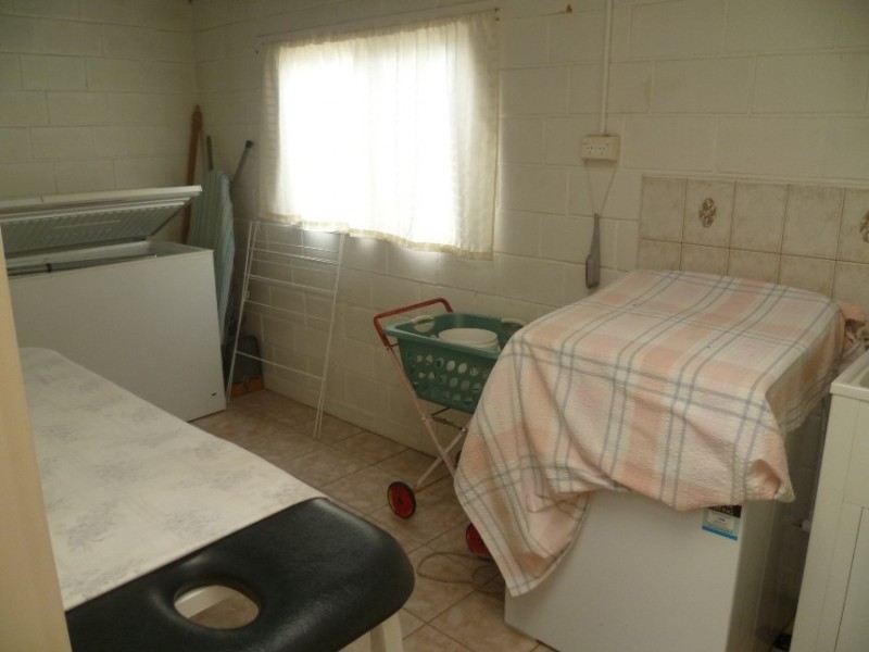 10 Green Head Rd, Green Head WA 6514