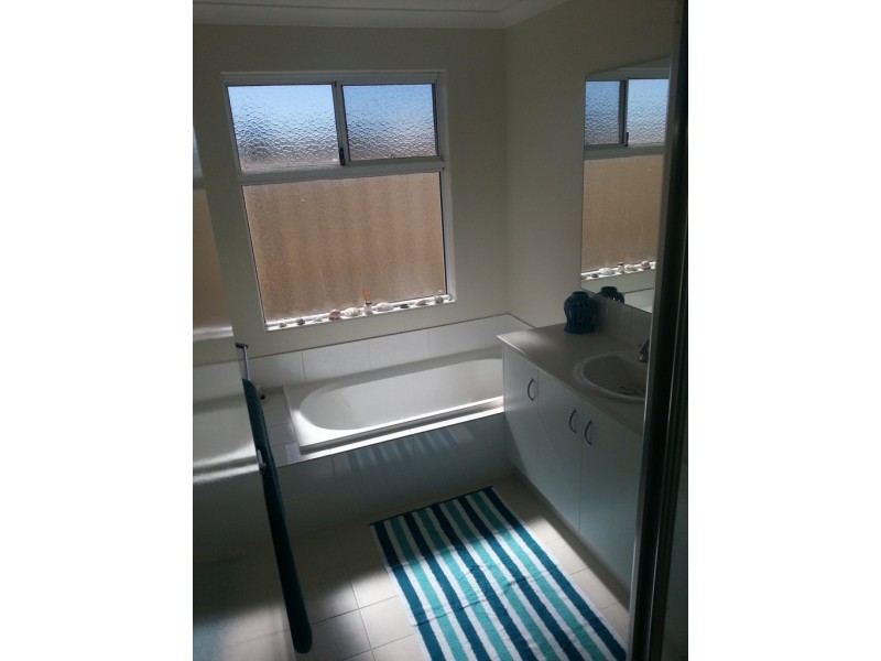 22 MIDDLETON BOULEVARD, Jurien Bay WA 6516