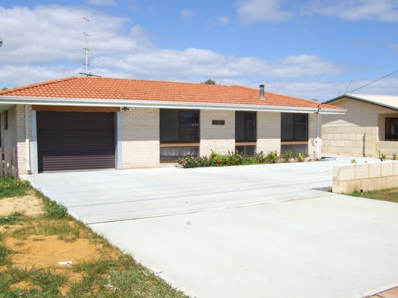 12 BONHAM STREET, Leeman WA 6514