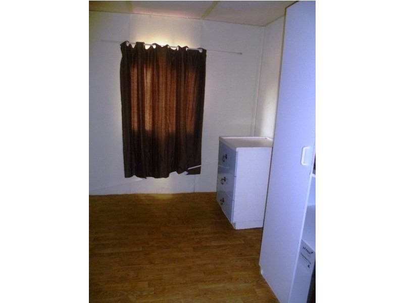 28 Battersby Rd, Green Head WA 6514