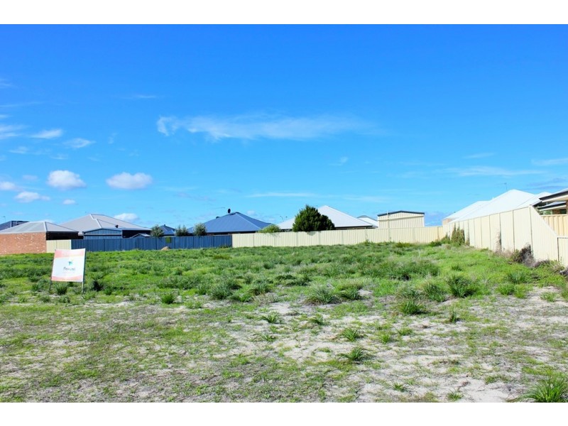 71 LESUEUR DRIVE, Jurien Bay WA 6516