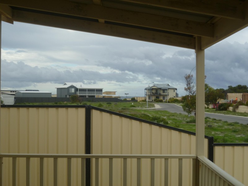 18 Craike Way, Green Head WA 6514