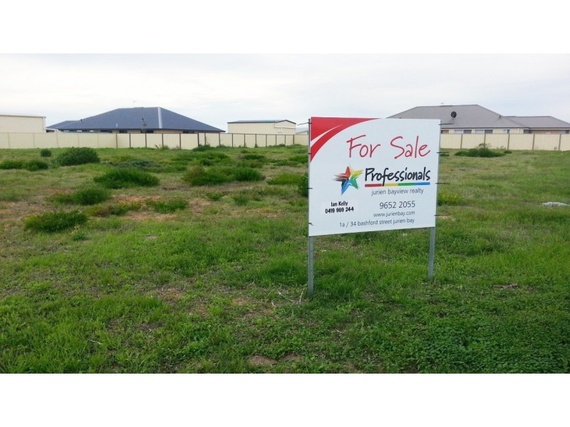 33 (LOT 588) CNR BETTONG AVENUE and PARAKEET BEND, Jurien Bay WA 6516