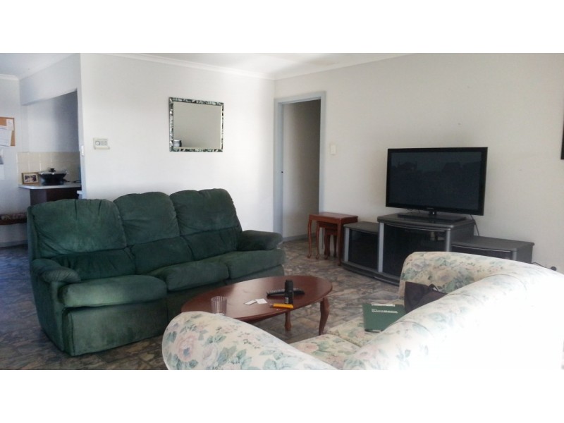 2 HEATON STREET, Jurien Bay WA 6516