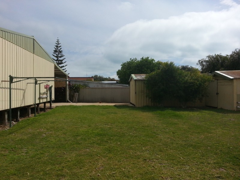 26 LESUEUR DRIVE, Jurien Bay WA 6516