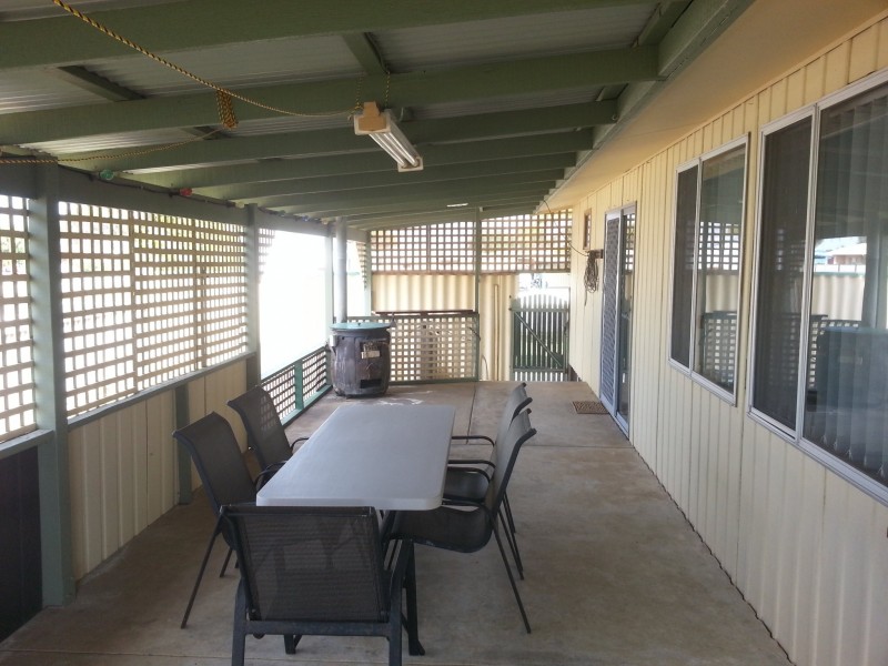 26 LESUEUR DRIVE, Jurien Bay WA 6516