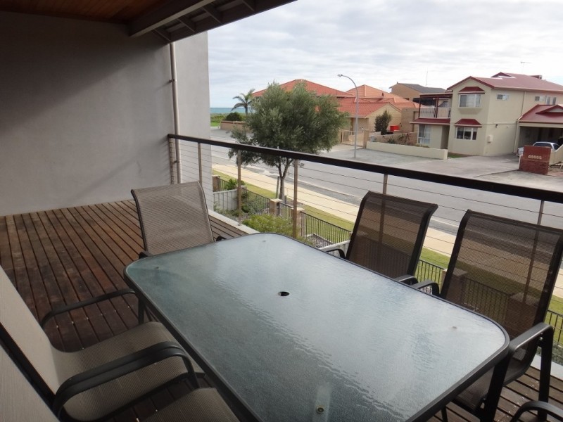 11 (U20) HEATON STREET, Jurien Bay WA 6516