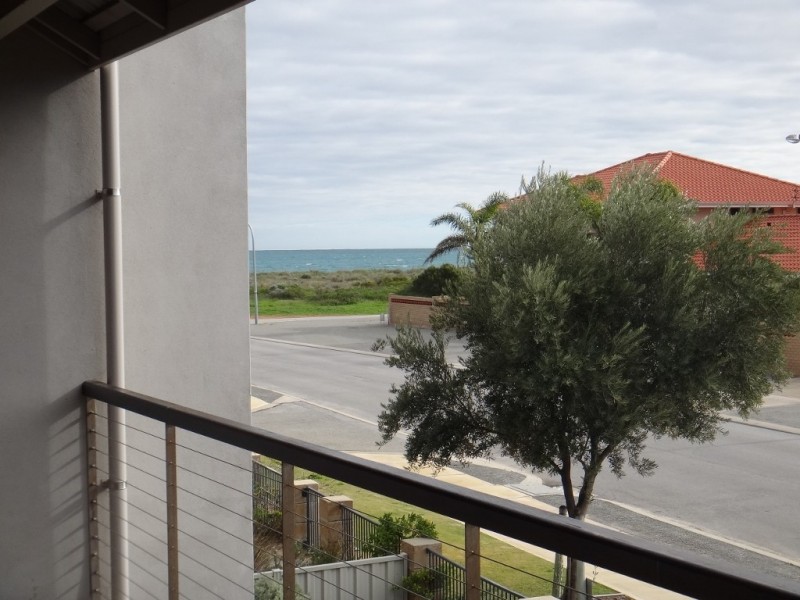 11 (U20) HEATON STREET, Jurien Bay WA 6516