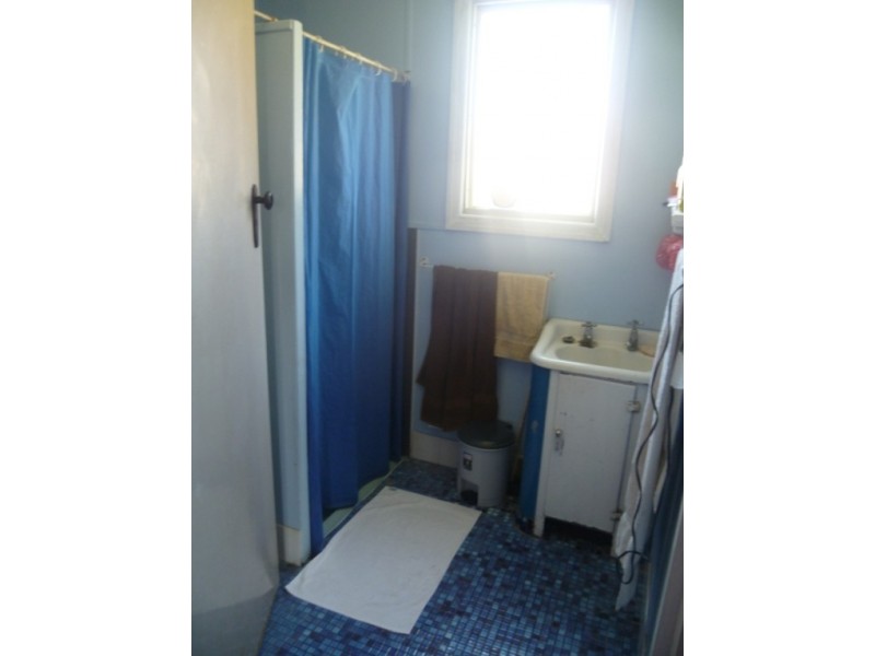 2 Read Street, Green Head WA 6514