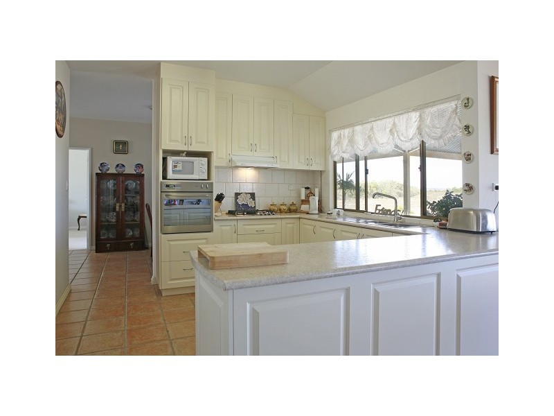 43 WREN WAY, Jurien Bay WA 6516