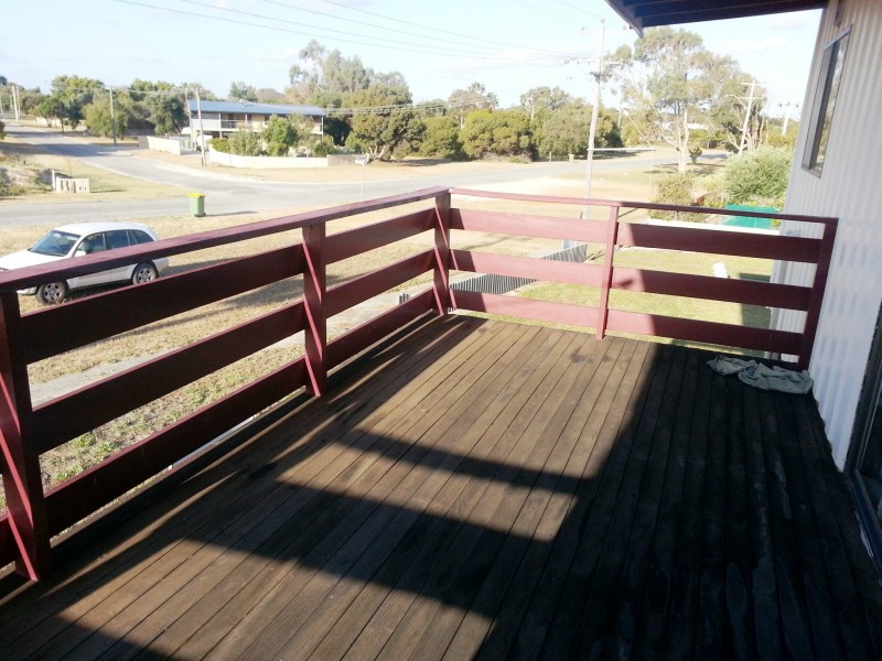 15 LINDSAY STREET, Jurien Bay WA 6516