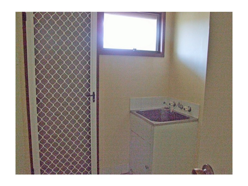 16 THOMAS STREET, Leeman WA 6514