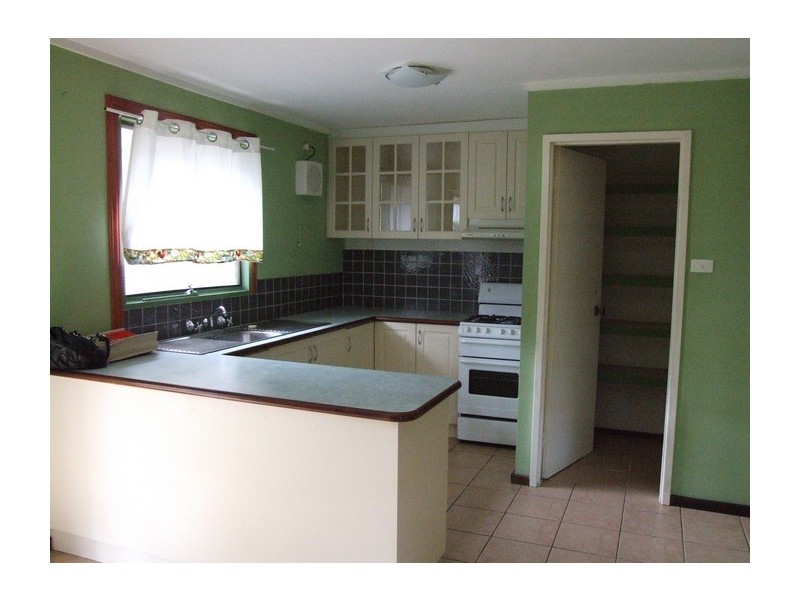 16 THOMAS STREET, Leeman WA 6514