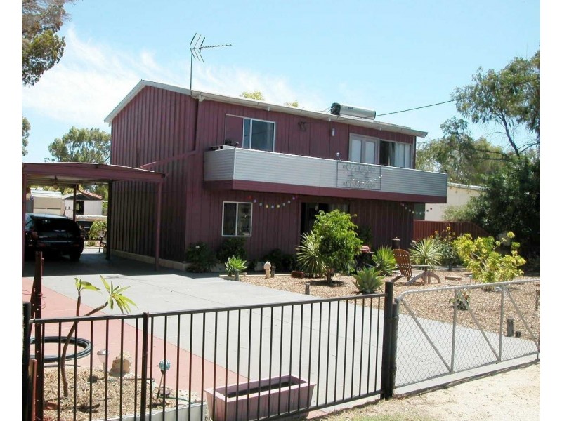 12 CAMERON STREET, Jurien Bay WA 6516