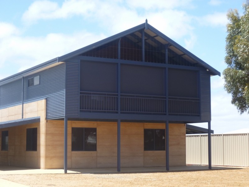 16 Heales Way, Green Head WA 6514