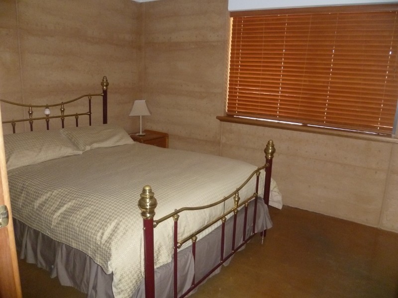 16 Heales Way, Green Head WA 6514