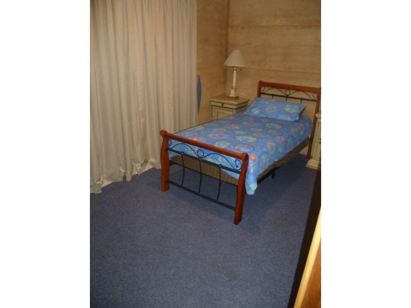 16 Heales Way, Green Head WA 6514