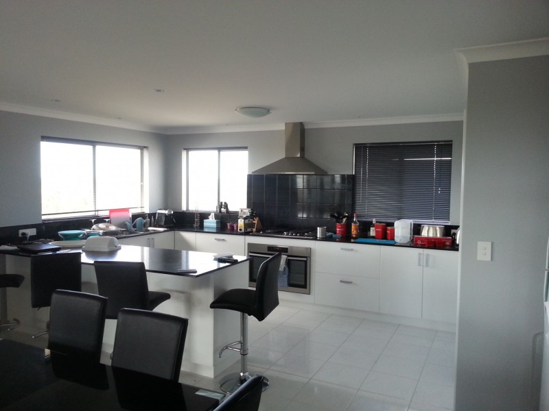 2 BAYVIEW COURT, Jurien Bay WA 6516