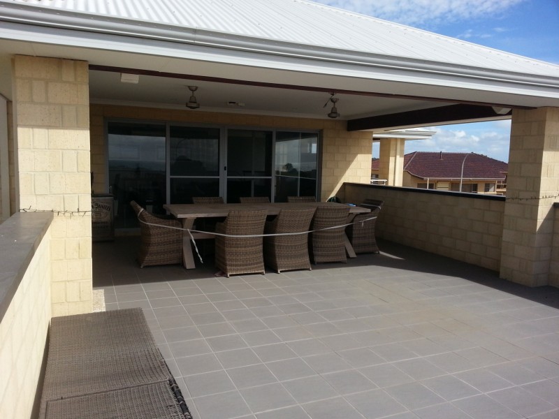 2 BAYVIEW COURT, Jurien Bay WA 6516