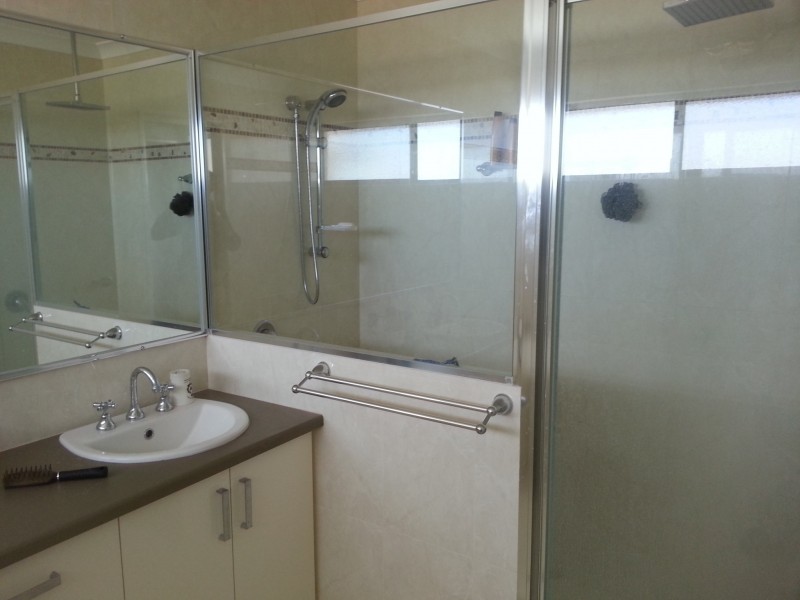 2 BAYVIEW COURT, Jurien Bay WA 6516