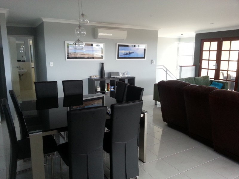 2 BAYVIEW COURT, Jurien Bay WA 6516