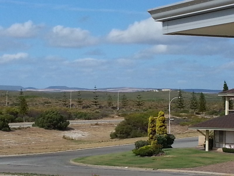 2 BAYVIEW COURT, Jurien Bay WA 6516