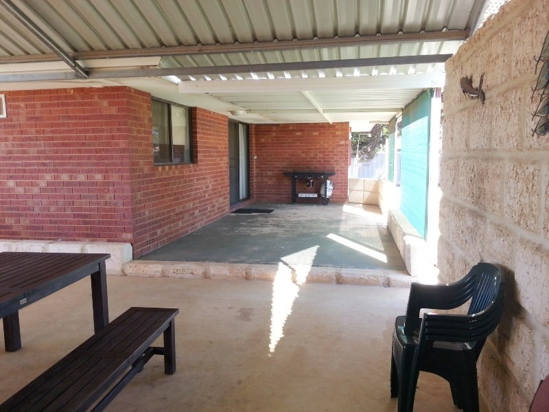 1 BANKSIA CLOSE, Leeman WA 6514