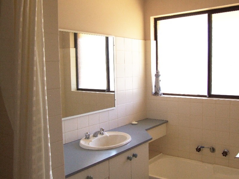 1 BANKSIA CLOSE, Leeman WA 6514