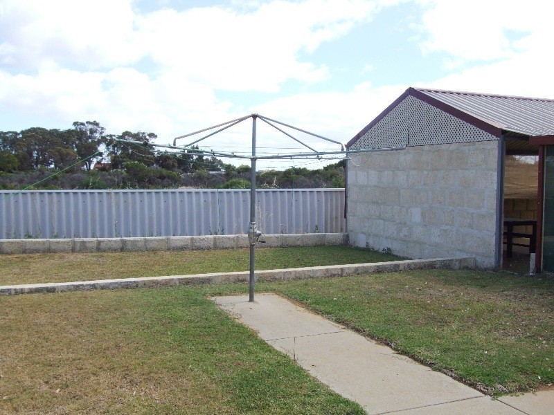 1 BANKSIA CLOSE, Leeman WA 6514