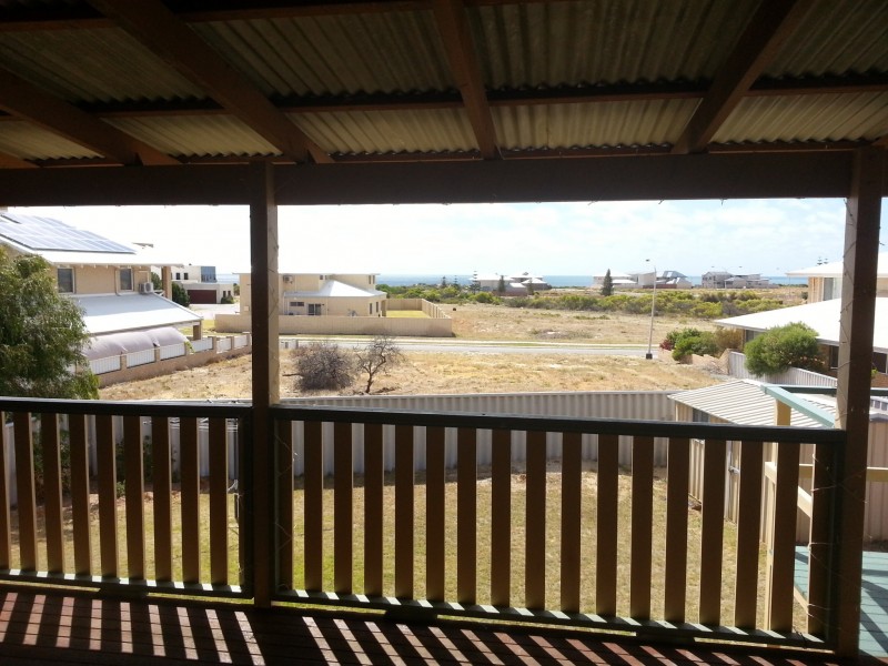 9 KARLEEN LANE, Jurien Bay WA 6516