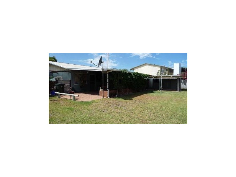 25 NAIRN STREET, Leeman WA 6514