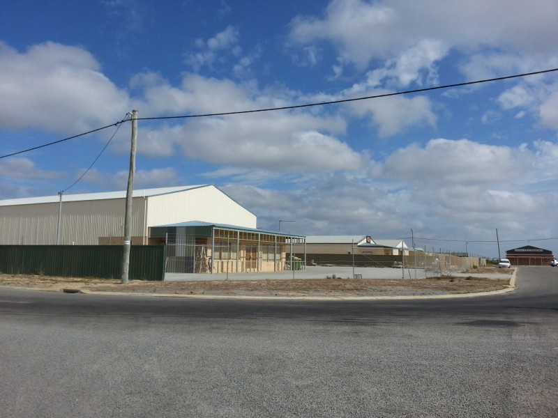 2 ZIRCON STREET, Jurien Bay WA 6516