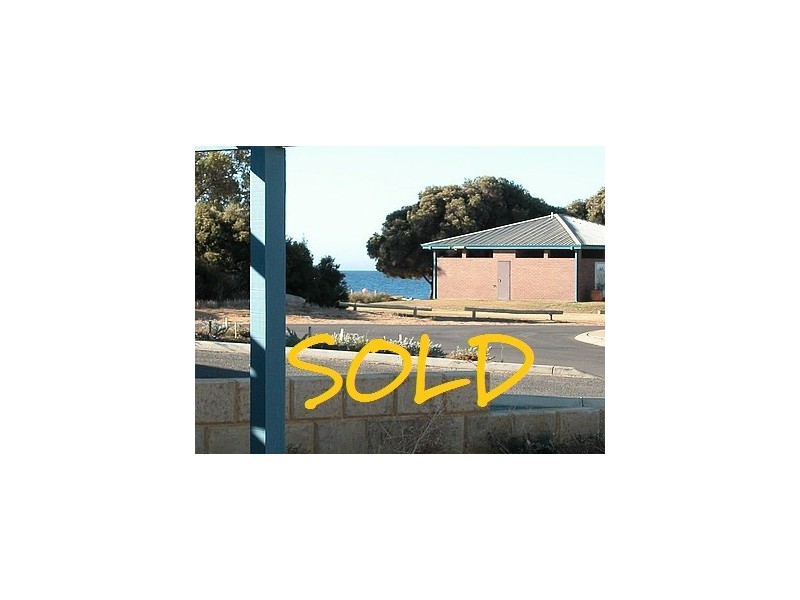 4 SPENCER STREET, Leeman WA 6514