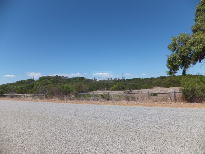 31 (Lot 100) Marine Drive, Jurien Bay WA 6516