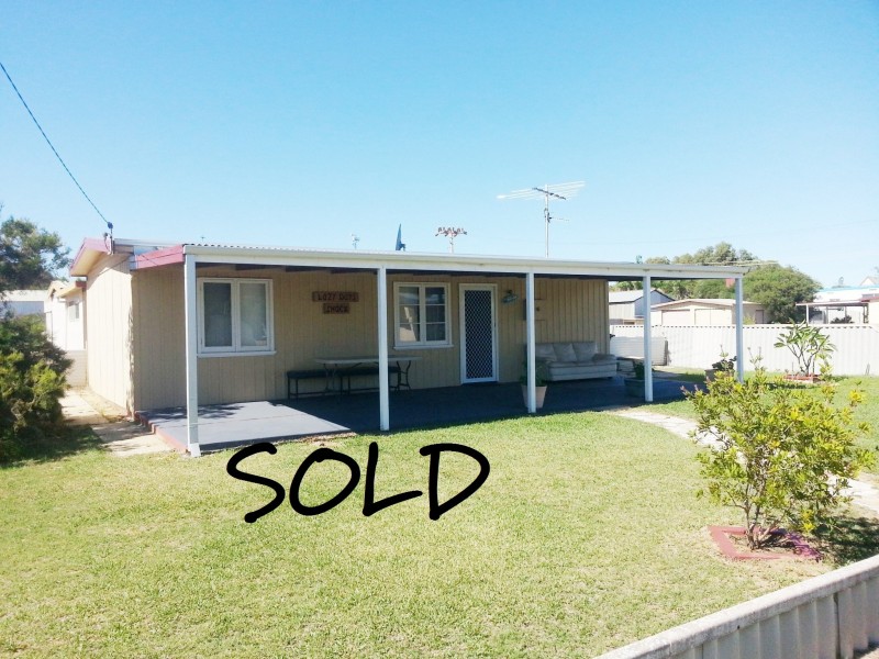 16 BONHAM STREET, Leeman WA 6514