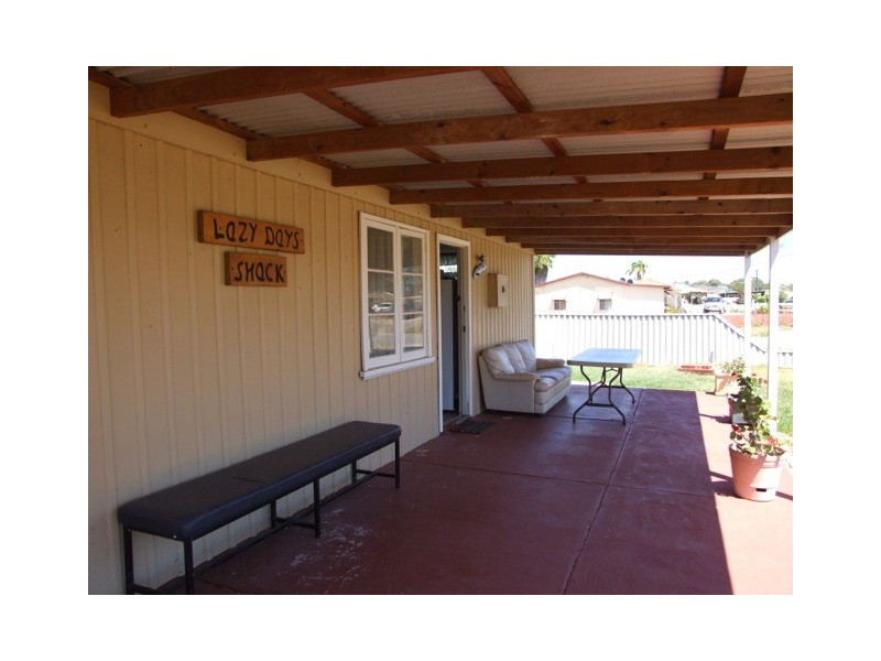 16 BONHAM STREET, Leeman WA 6514