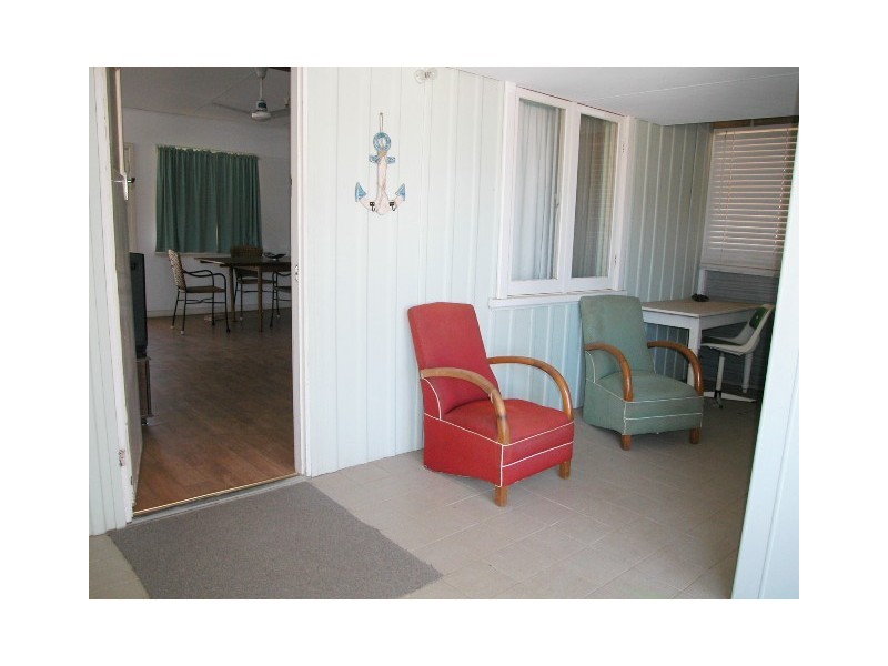 16 BONHAM STREET, Leeman WA 6514