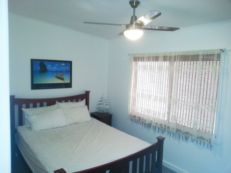 16 BONHAM STREET, Leeman WA 6514