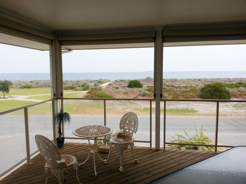 9 HEATON STREET, Jurien Bay WA 6516