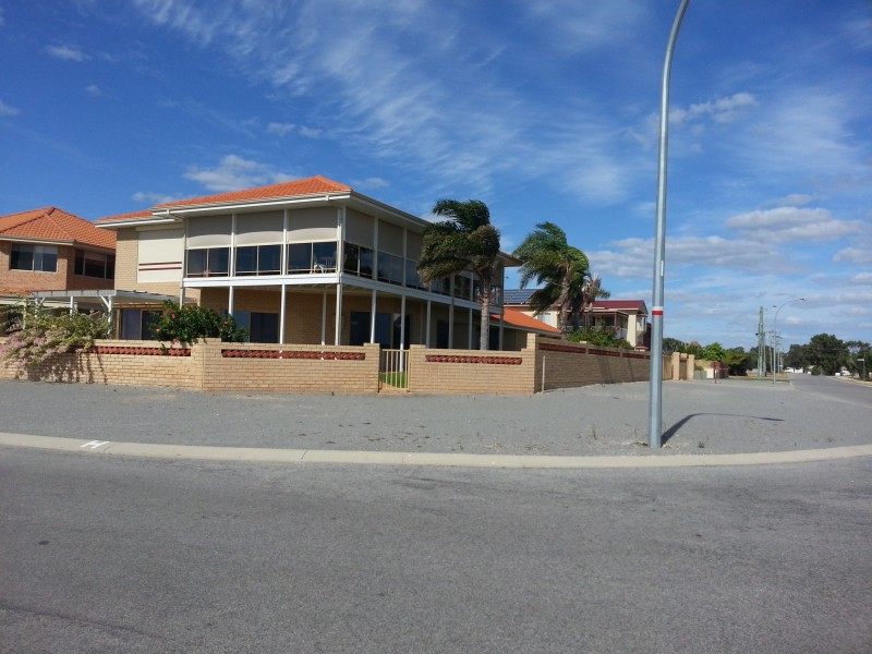 9 HEATON STREET, Jurien Bay WA 6516