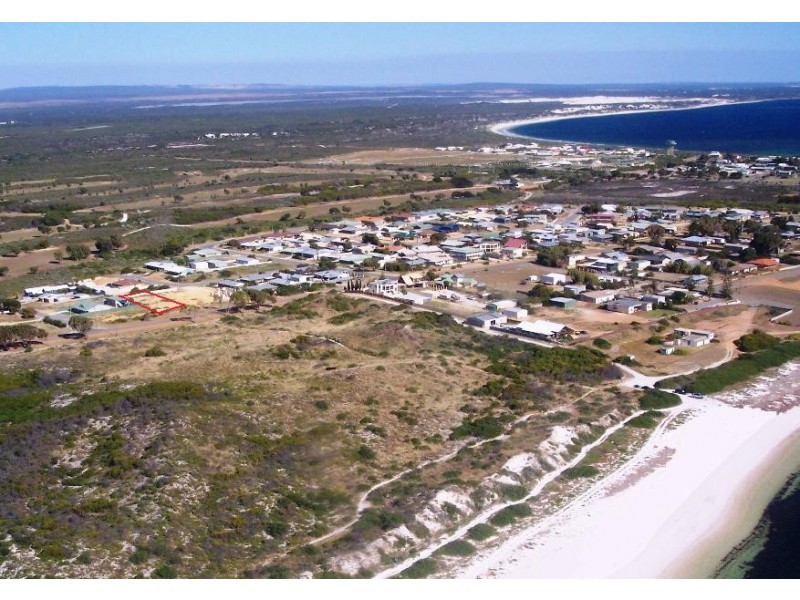 5c Williams Place, Green Head WA 6514