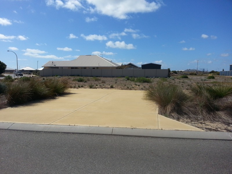 LOT 788 MIDDLETON BLVD cnr BEACHRIDGE DVE, Jurien Bay WA 6516