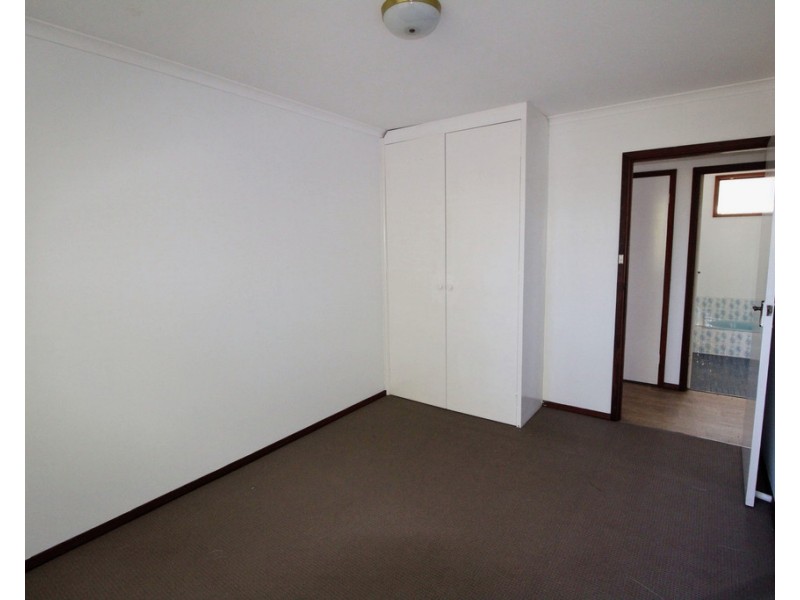 2 Osprey Close, Jurien Bay WA 6516