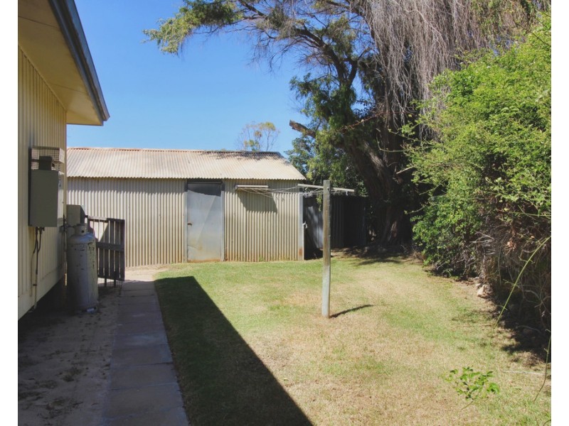 2 Osprey Close, Jurien Bay WA 6516