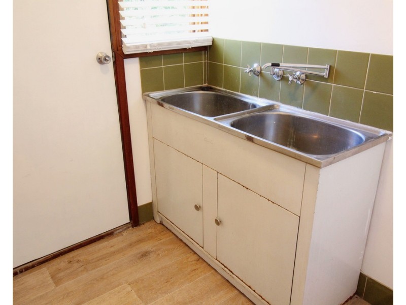 2 Osprey Close, Jurien Bay WA 6516