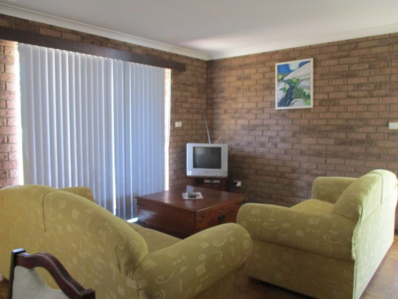 Unit 10 Ocean Beach Chalets, Jurien Bay WA 6516