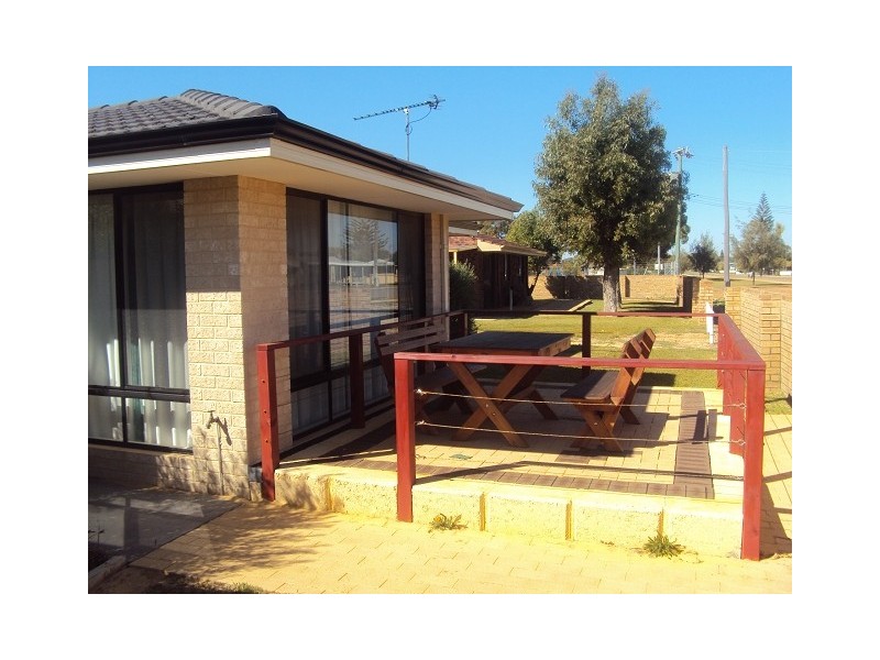 19/2 CASUARINA CRESCENT – UNIT 19 OCEAN BEACH CHALETS, Jurien Bay WA 6516