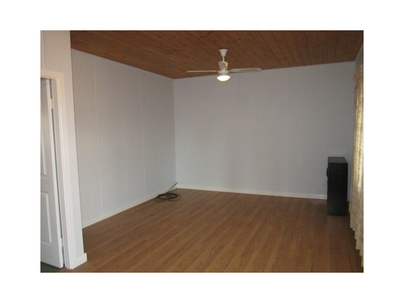 L533 (6) Williams Place, Green Head WA 6514