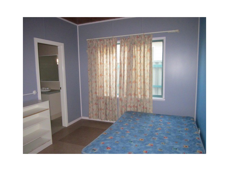 L533 (6) Williams Place, Green Head WA 6514