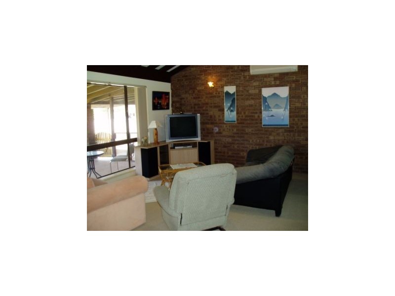 12 Cook Street, Jurien Bay WA 6516